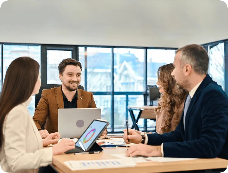 Consultants co-designing an HR intervention